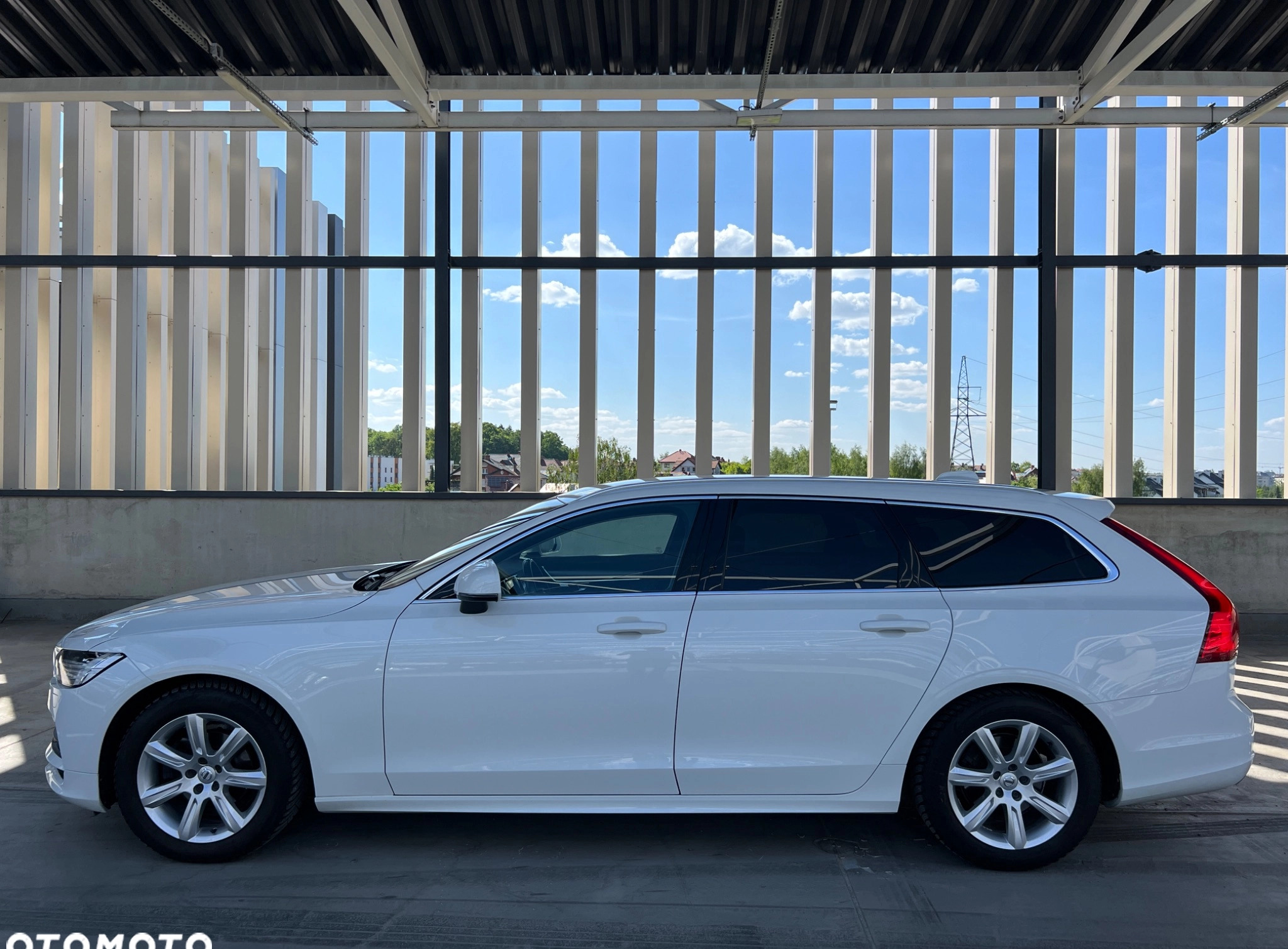 Volvo V90 cena 134900 przebieg: 99000, rok produkcji 2019 z Annopol małe 466